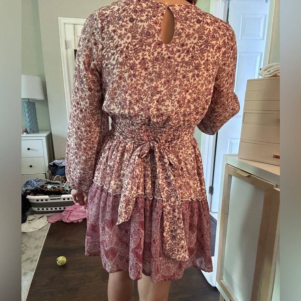 Floral print, long sleeve V-neck dress